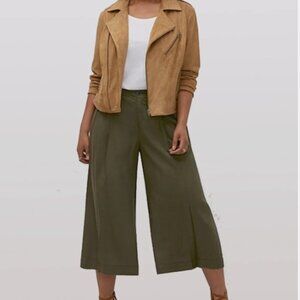 LANE BRYANT Olive Green Pleat Front Wide Leg Cropped Pants Size 18/20 NWT